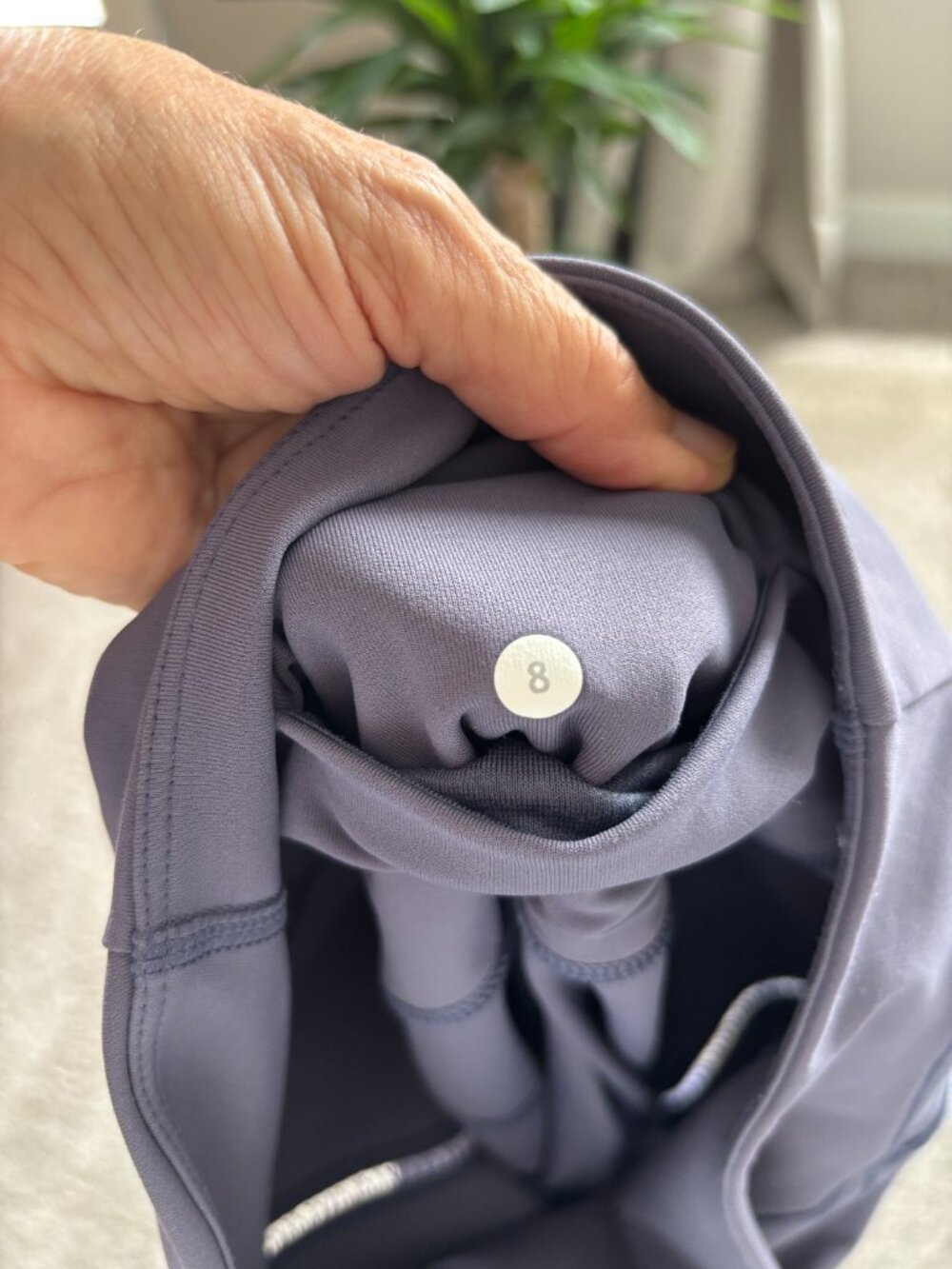 Lululemon Sculpt It Tights in a Size 8 - Picture 7 of 8